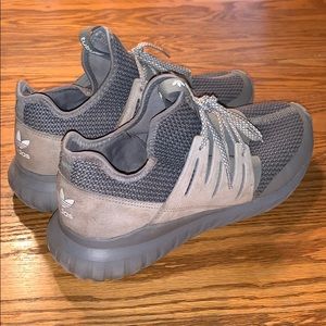 Adidas Tublar Radical
